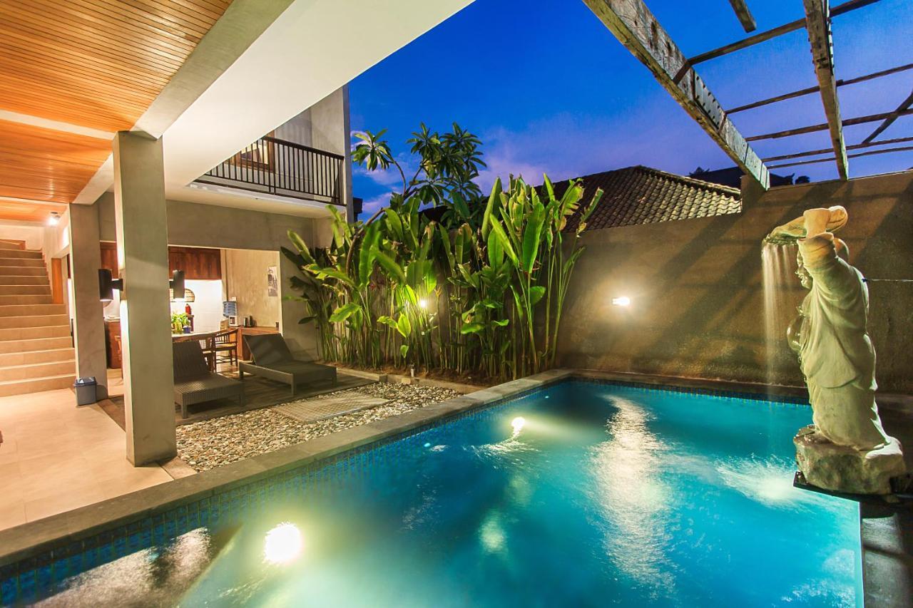 Kuta Legian Villa Bagian luar foto